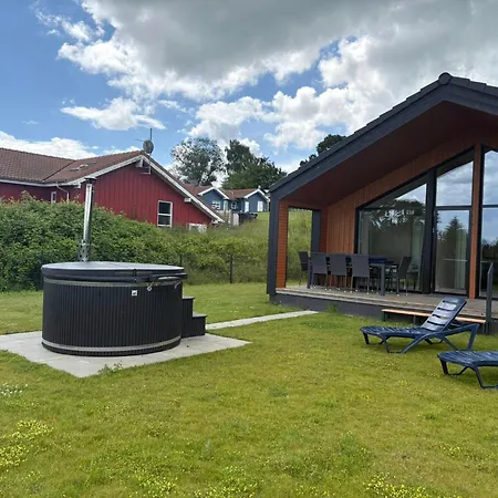 Sea View House With Sauna & Hot Tub For 8 * Augustenborg
